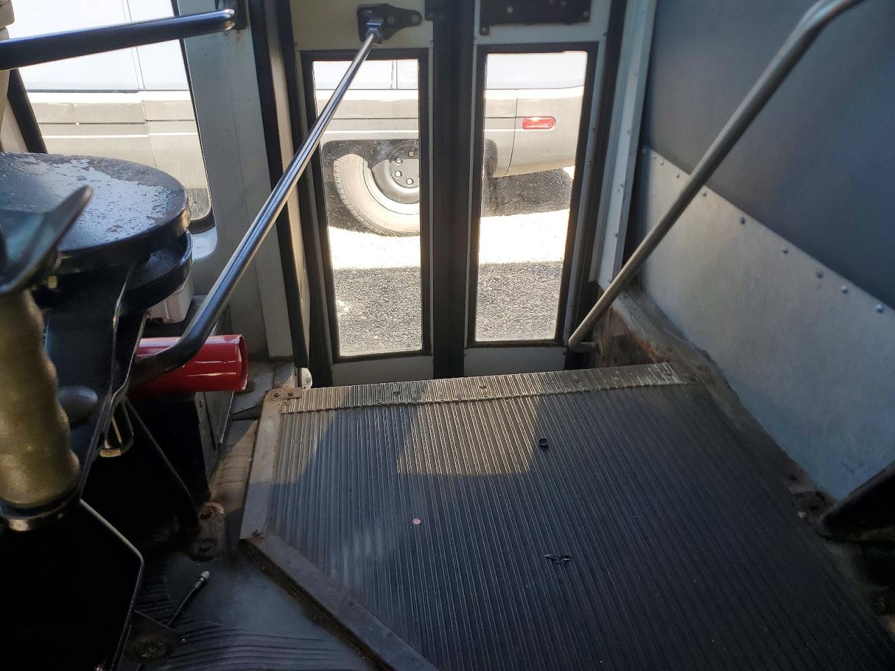 1GB3G3BG3C1178654 · 2013 THOMABUSES BUS · 5/10