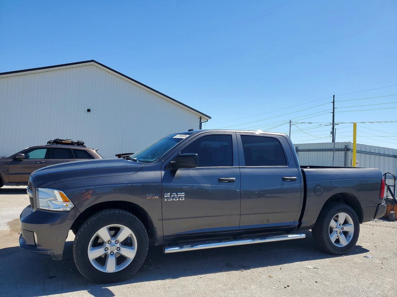 3C6RR7KT1EG324954 · 2014 RAM 1500