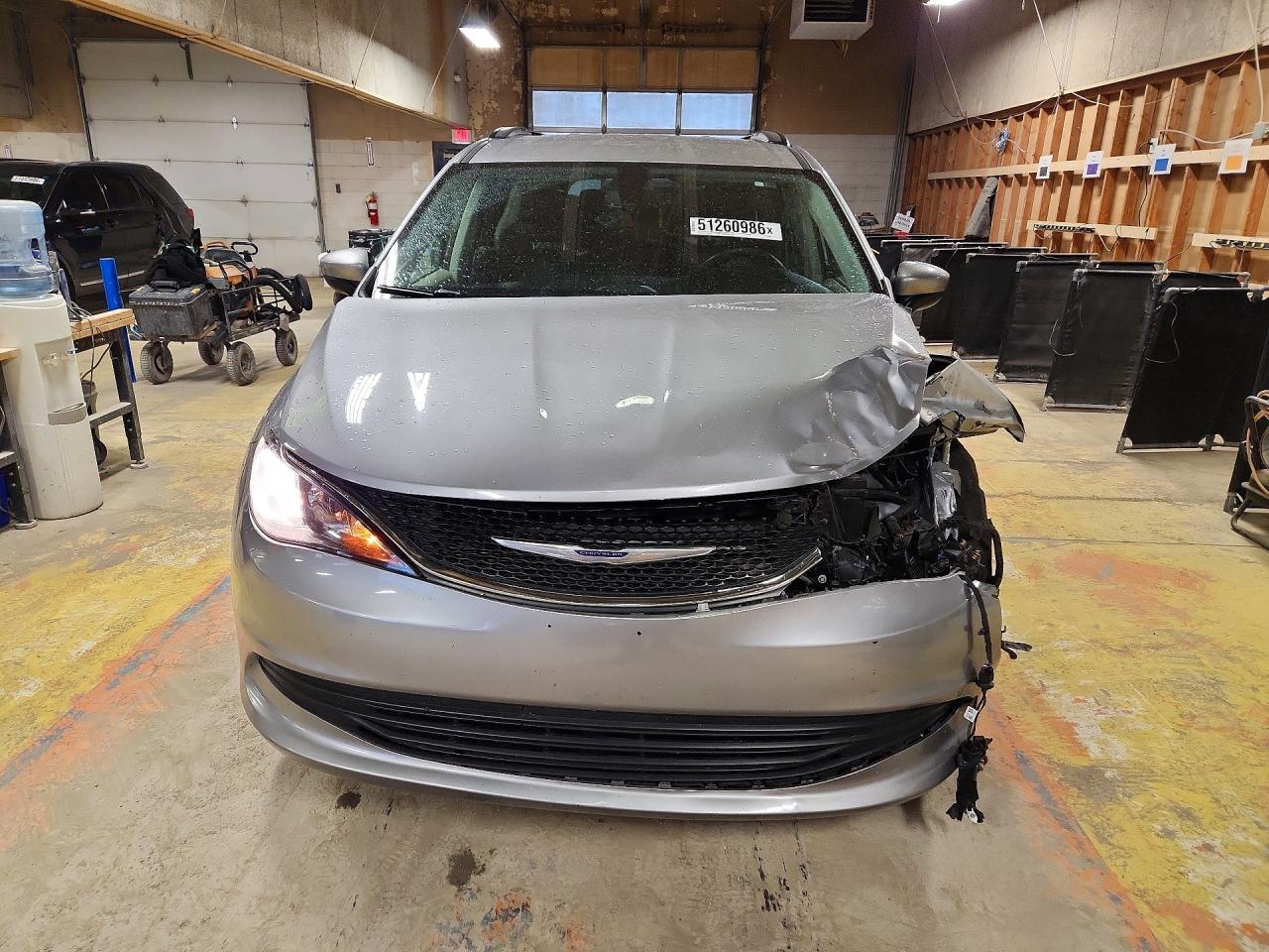 2C4RC1DG2LR264620 · 2020 CHRYSLER VOYAGER · 5/13
