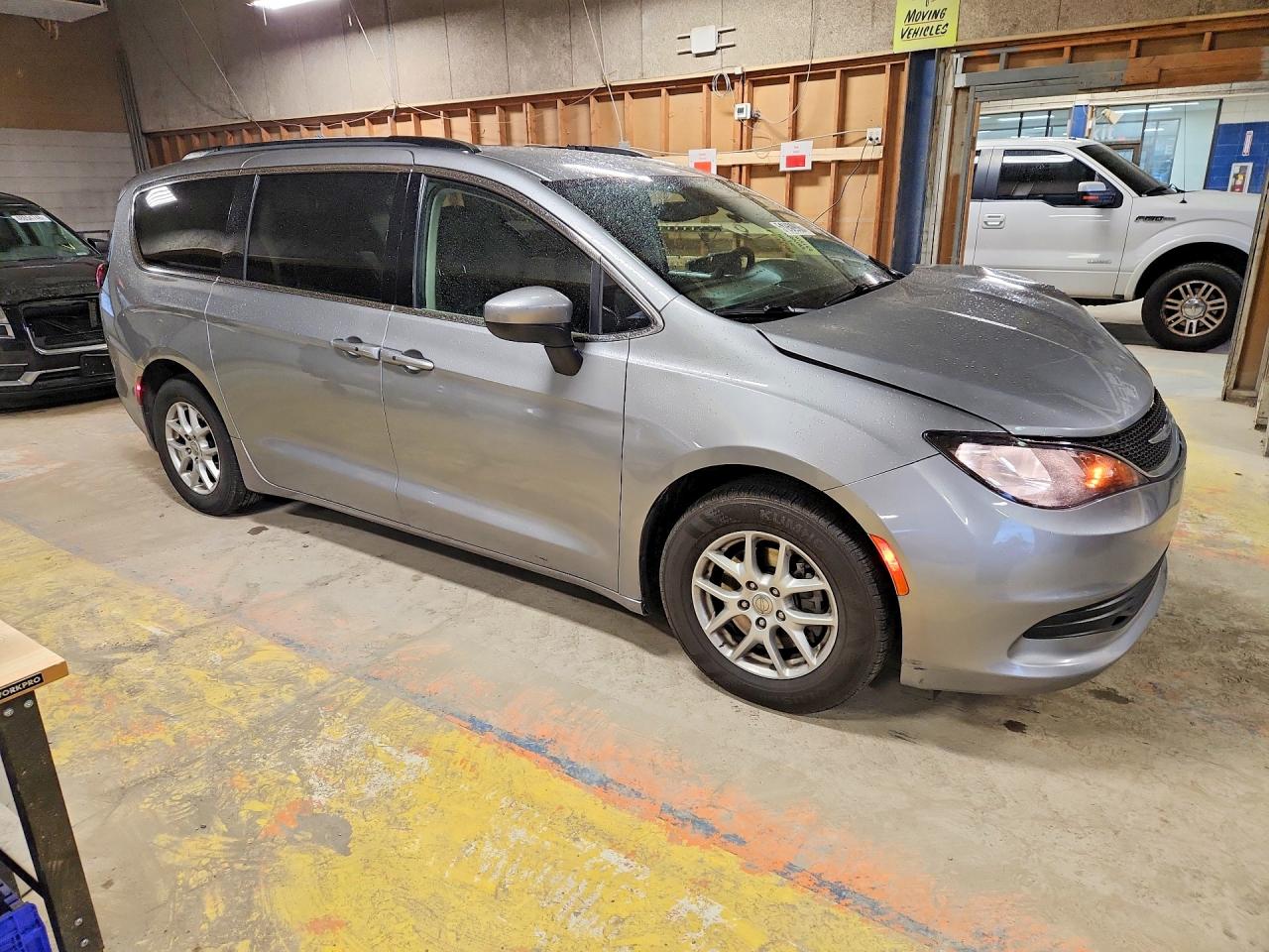 2C4RC1DG2LR264620 · 2020 CHRYSLER VOYAGER · 4/13