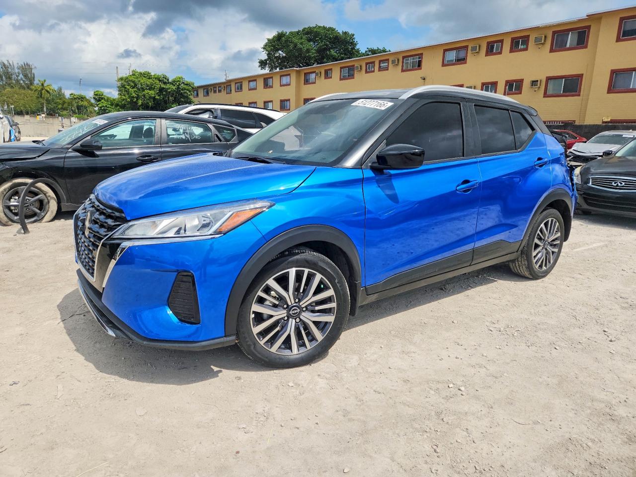 3N1CP5CV9RL498621 · 2024 NISSAN KICKS