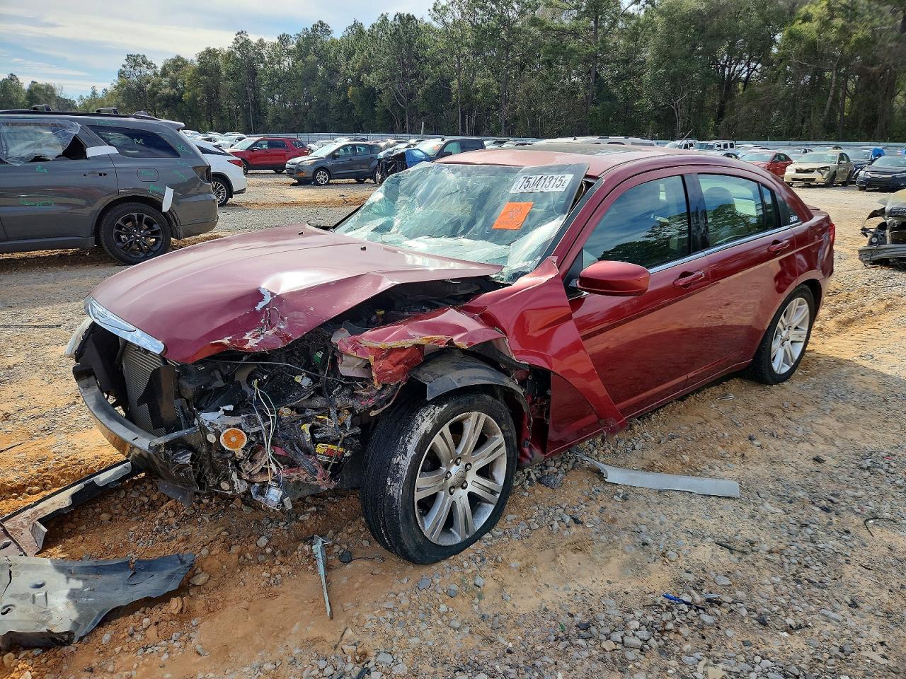 1C3CCBBB0DN573587 · 2013 CHRYSLER 200