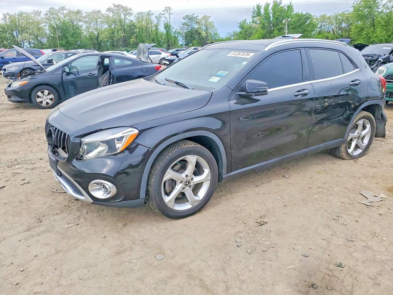 WDCTG4GB0JJ388568 · 2018 MERCEDES-BENZ GLA