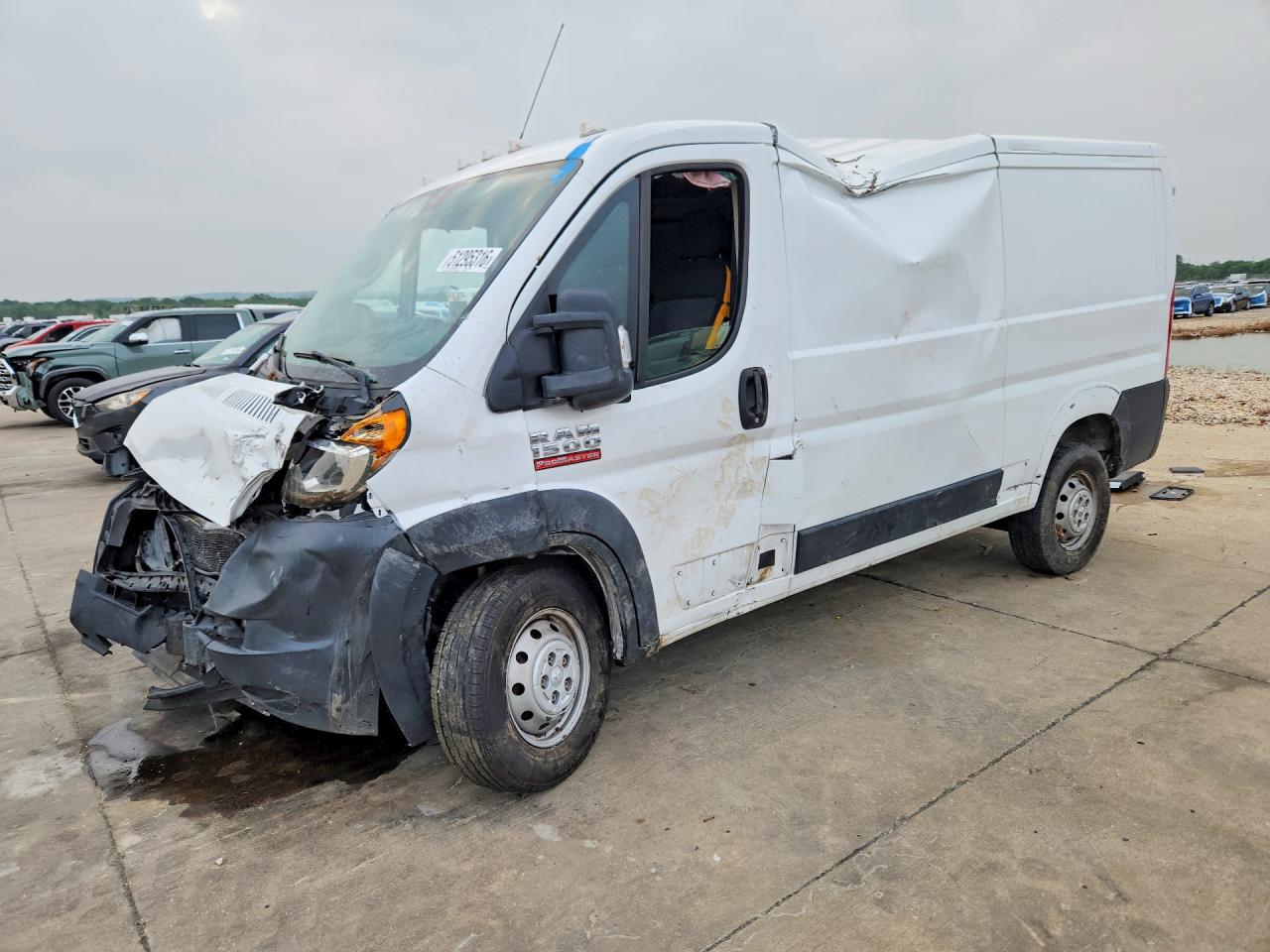3C6TRVAG5KE536603 · 2019 RAM PROMASTER 1500