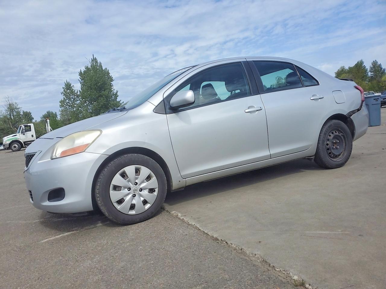 JTDBT4K36B1407591 · 2011 TOYOTA YARIS