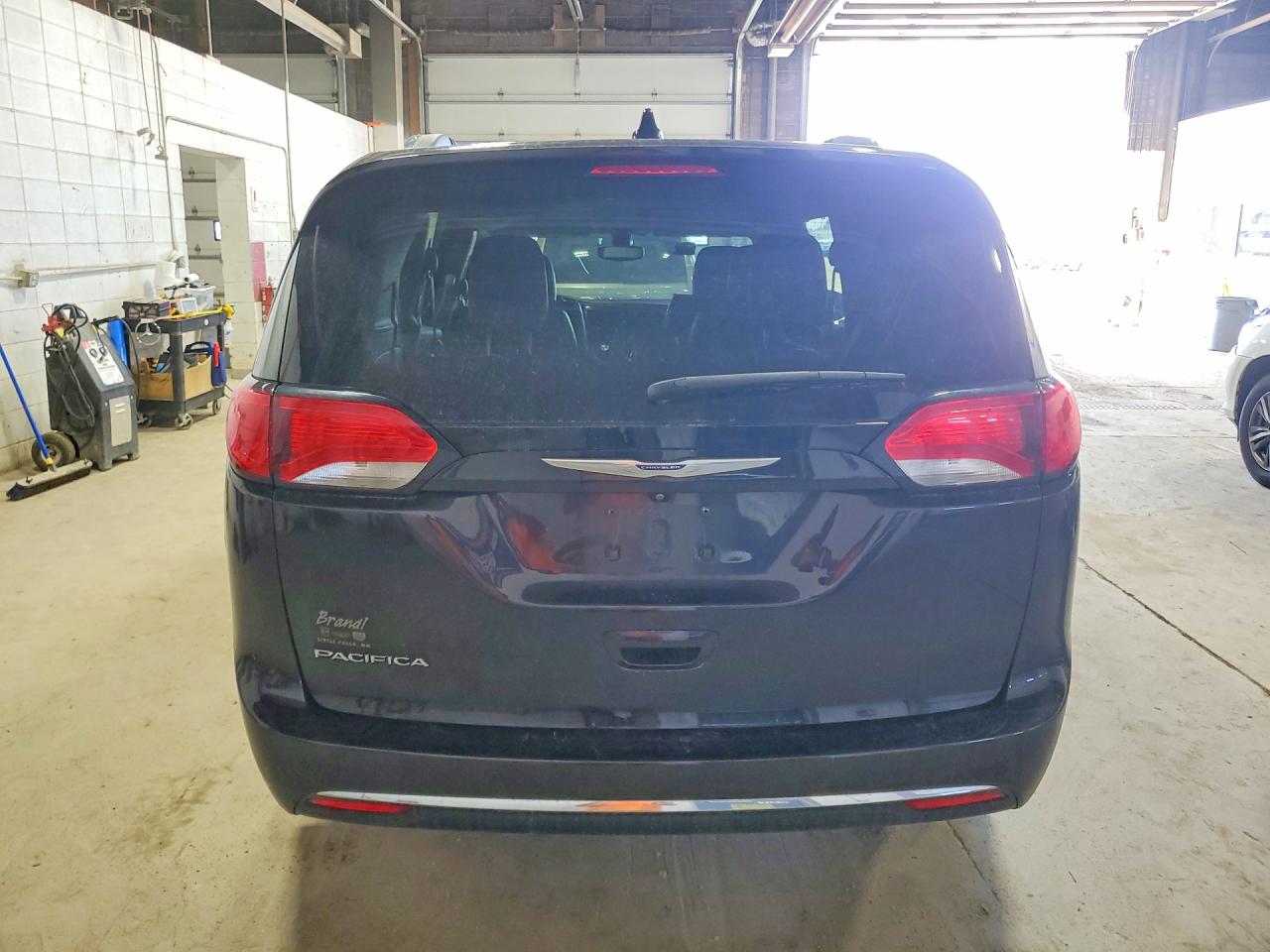 2C4RC1BG8KR588141 · 2019 CHRYSLER PACIFICA · 6/13