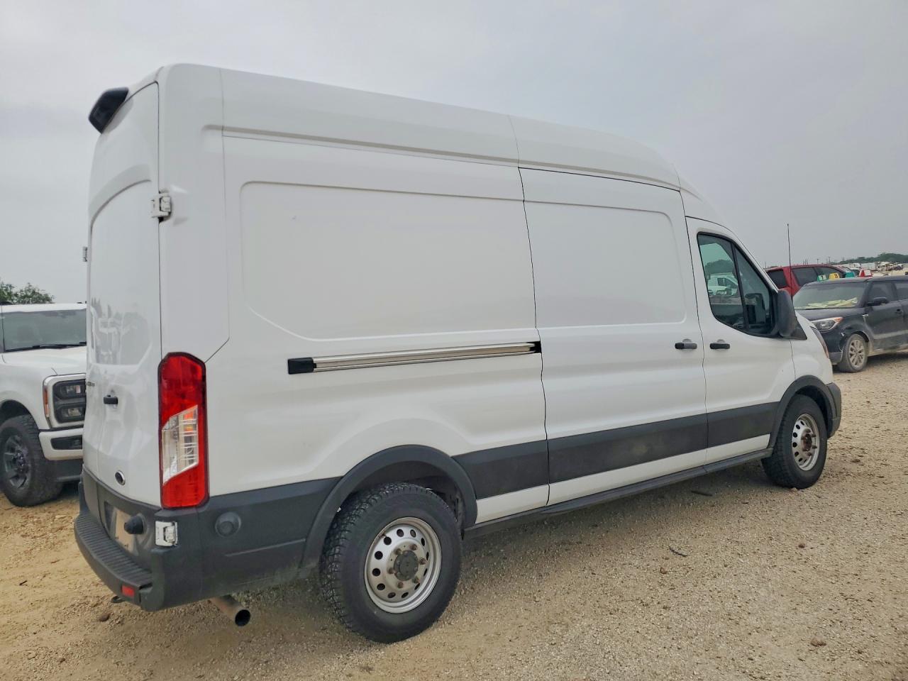 1FTBR2X81RKA14495 · 2024 FORD TRANSIT · 3/14