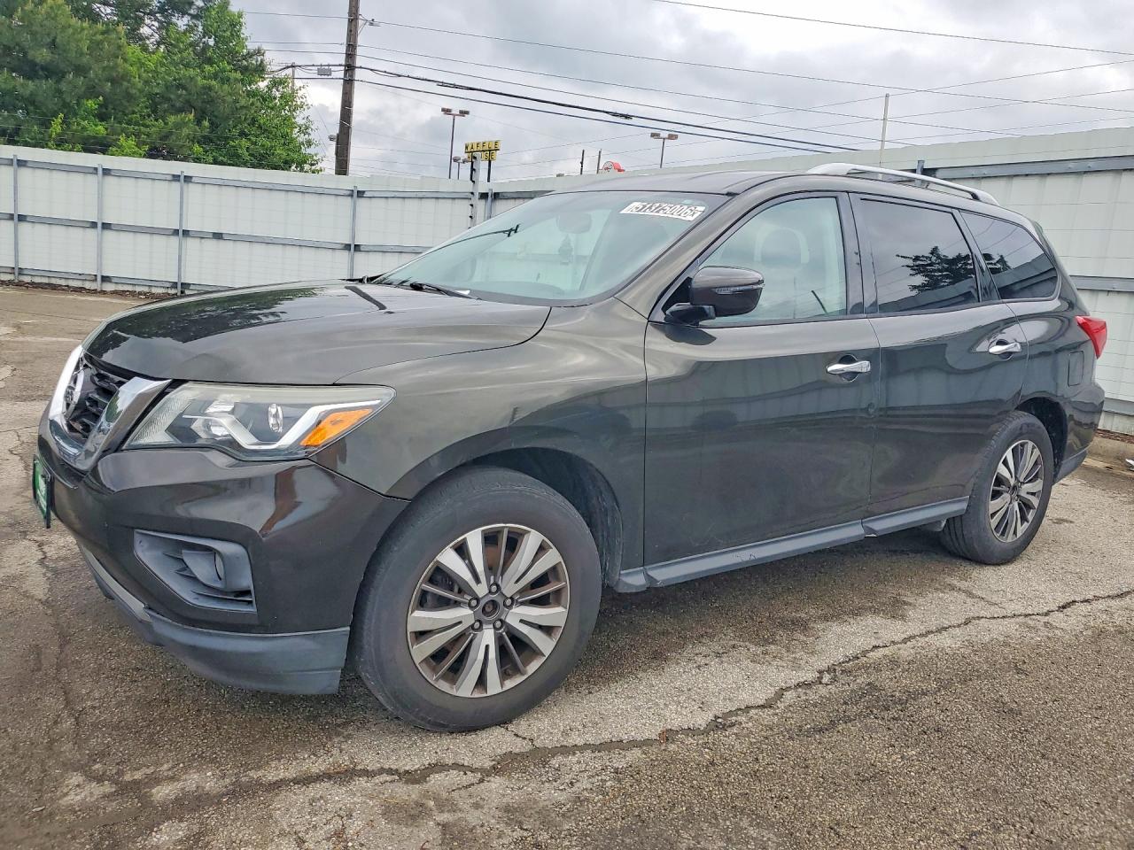 5N1DR2MM9HC604779 · 2017 NISSAN PATHFINDER