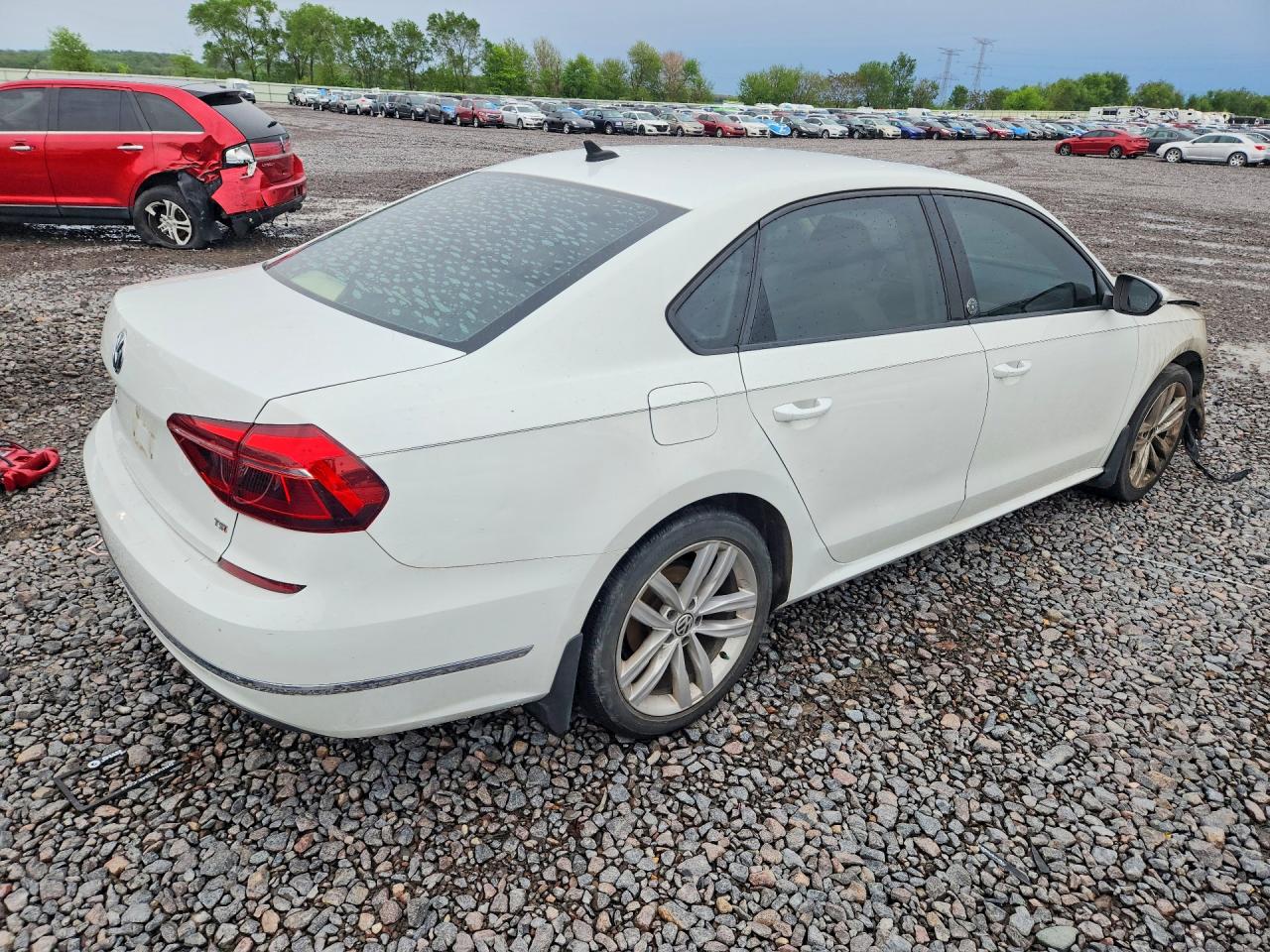 1VWLA7A38KC002119 · 2019 VOLKSWAGEN PASSAT · 3/12