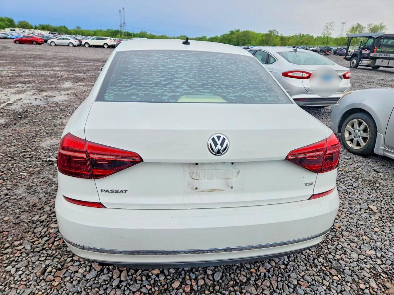 1VWLA7A38KC002119 · 2019 VOLKSWAGEN PASSAT · 6/12