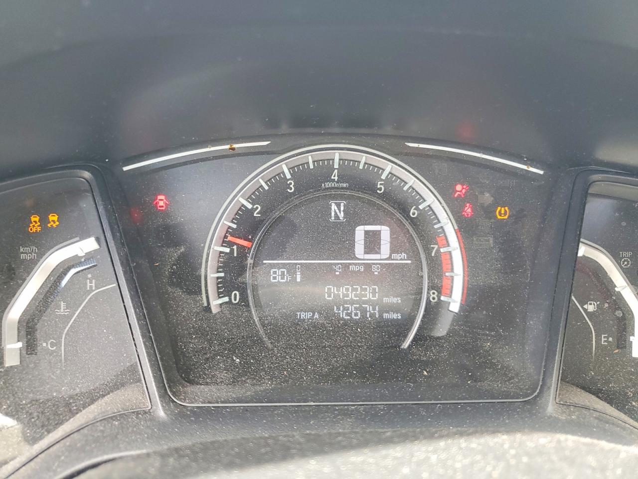 2HGFC2F59JH601695 · 2018 HONDA CIVIC · 9/13