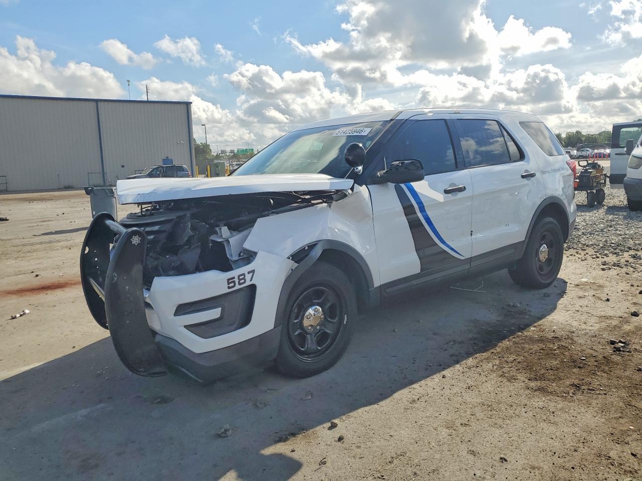 1FM5K8AR1KGB43945 · 2019 FORD EXPLORER