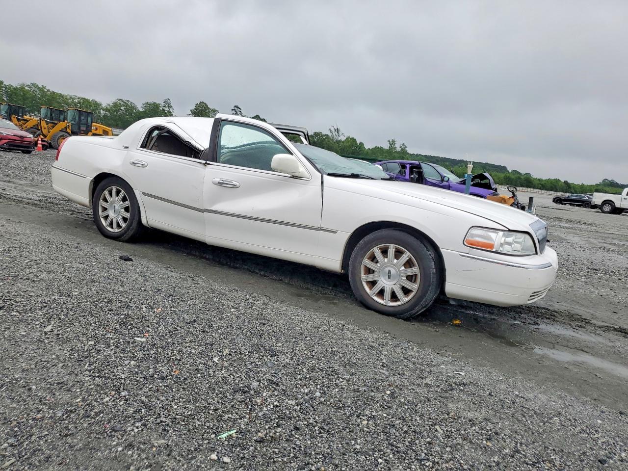 2LNHM82V49X618785 · 2009 LINCOLN TOWN CAR · 4/12