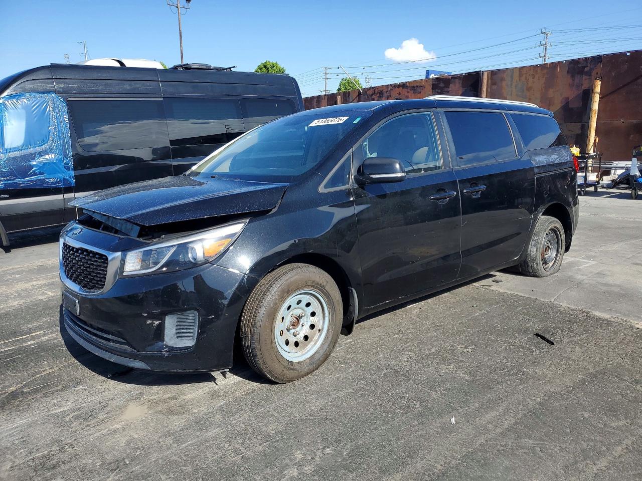 KNDMB5C10G6114021 · 2016 KIA SEDONA