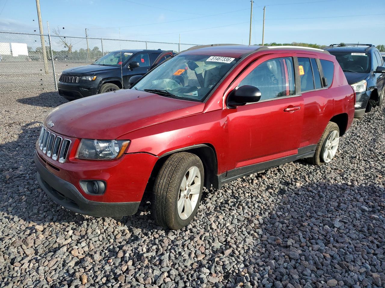 1C4NJDBB5GD779259 · 2016 JEEP COMPASS