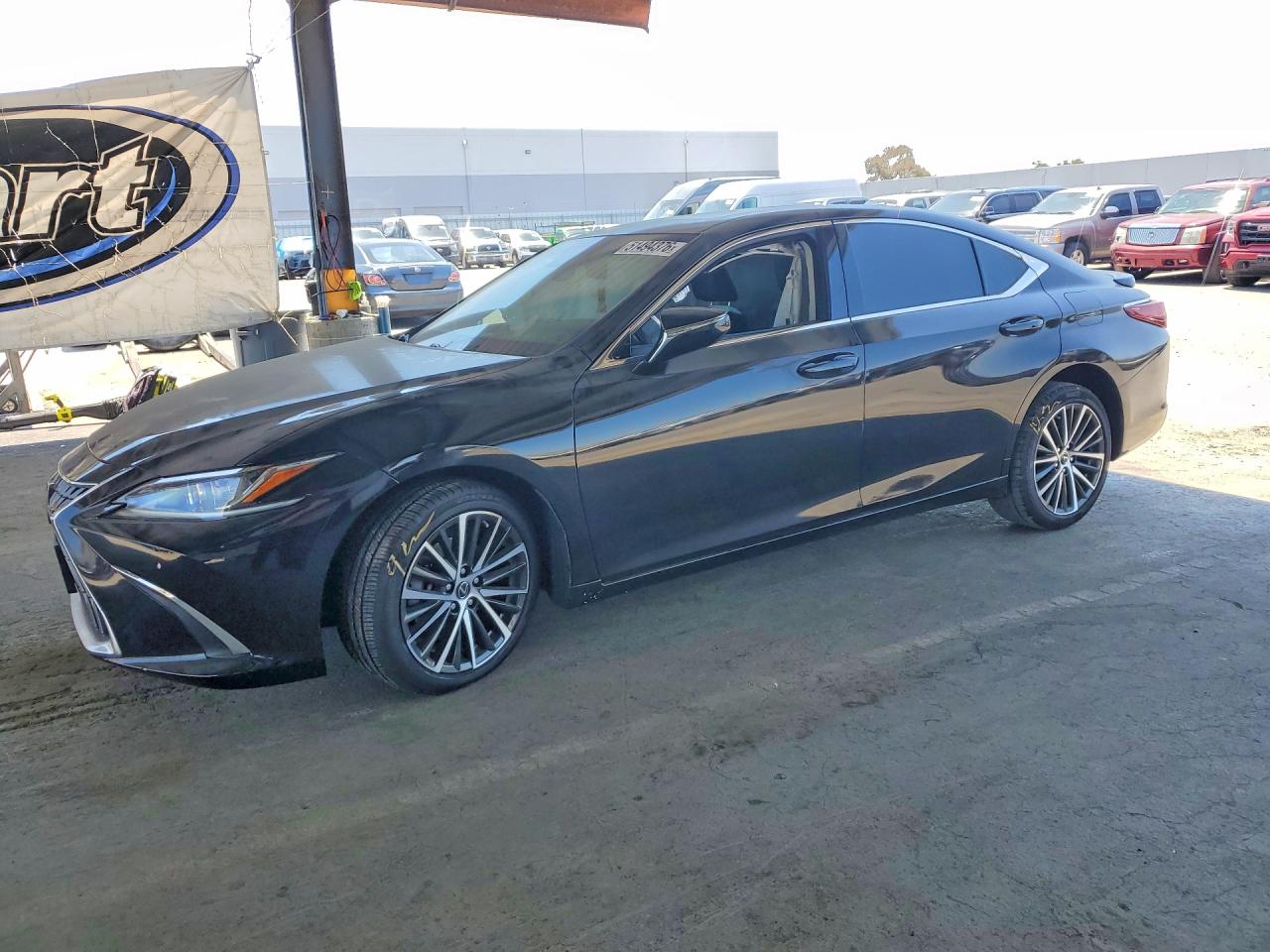 58ADA1C12PU029290 · 2023 LEXUS ES 300H