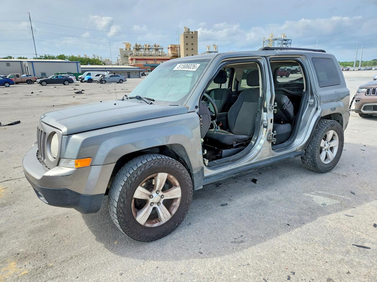 1C4NJPBB6DD187589 · 2013 JEEP PATRIOT