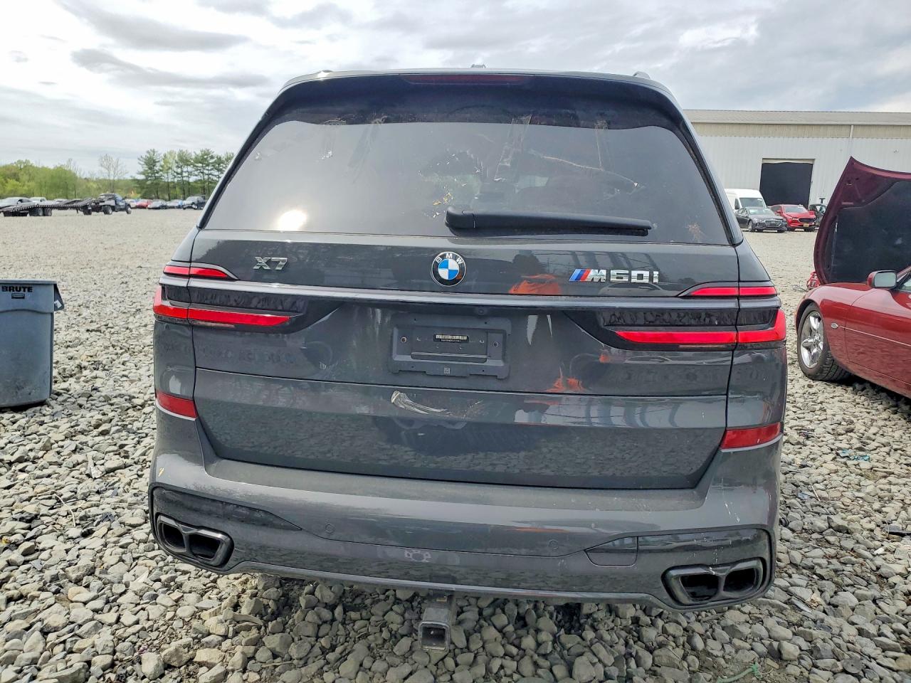 NJ2447E · 2025 BMW X7 · 6/13