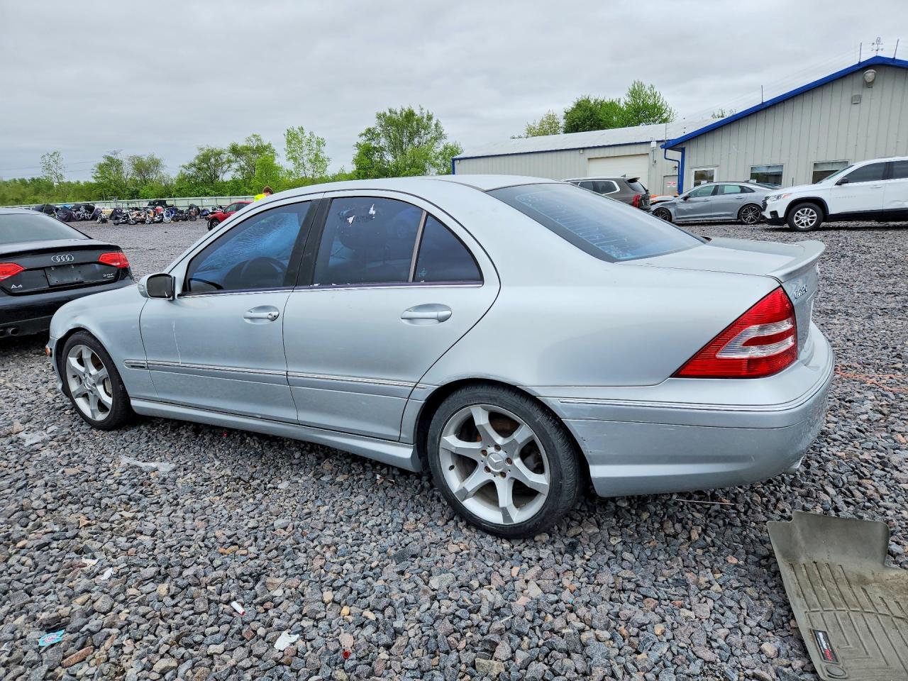 WDBRF52H77E023146 · 2007 MERCEDES-BENZ C · 2/12