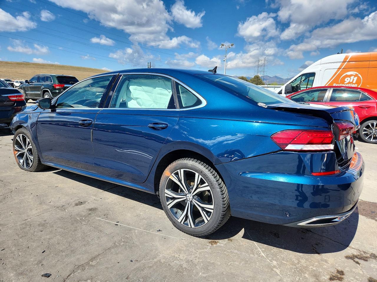 1VWSA7A34MC002861 · 2021 VOLKSWAGEN PASSAT · 2/12