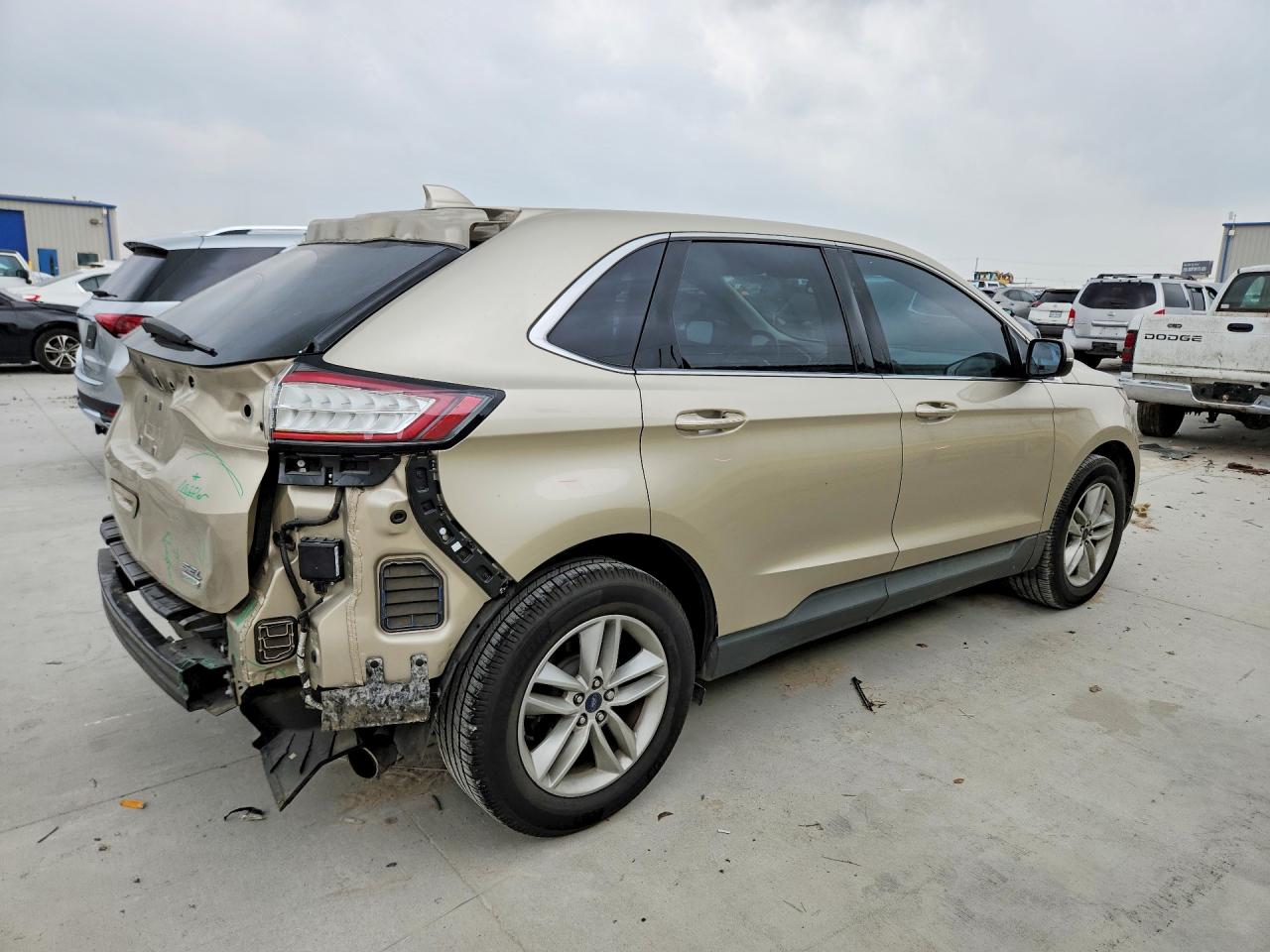 2FMPK3J97JBB20879 · 2018 FORD EDGE · 3/14