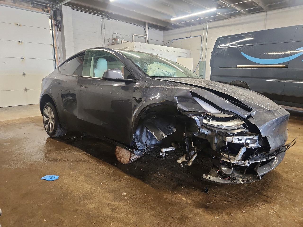 7SAYGDEE2PF610247 · 2023 TESLA MODEL Y · 4/12