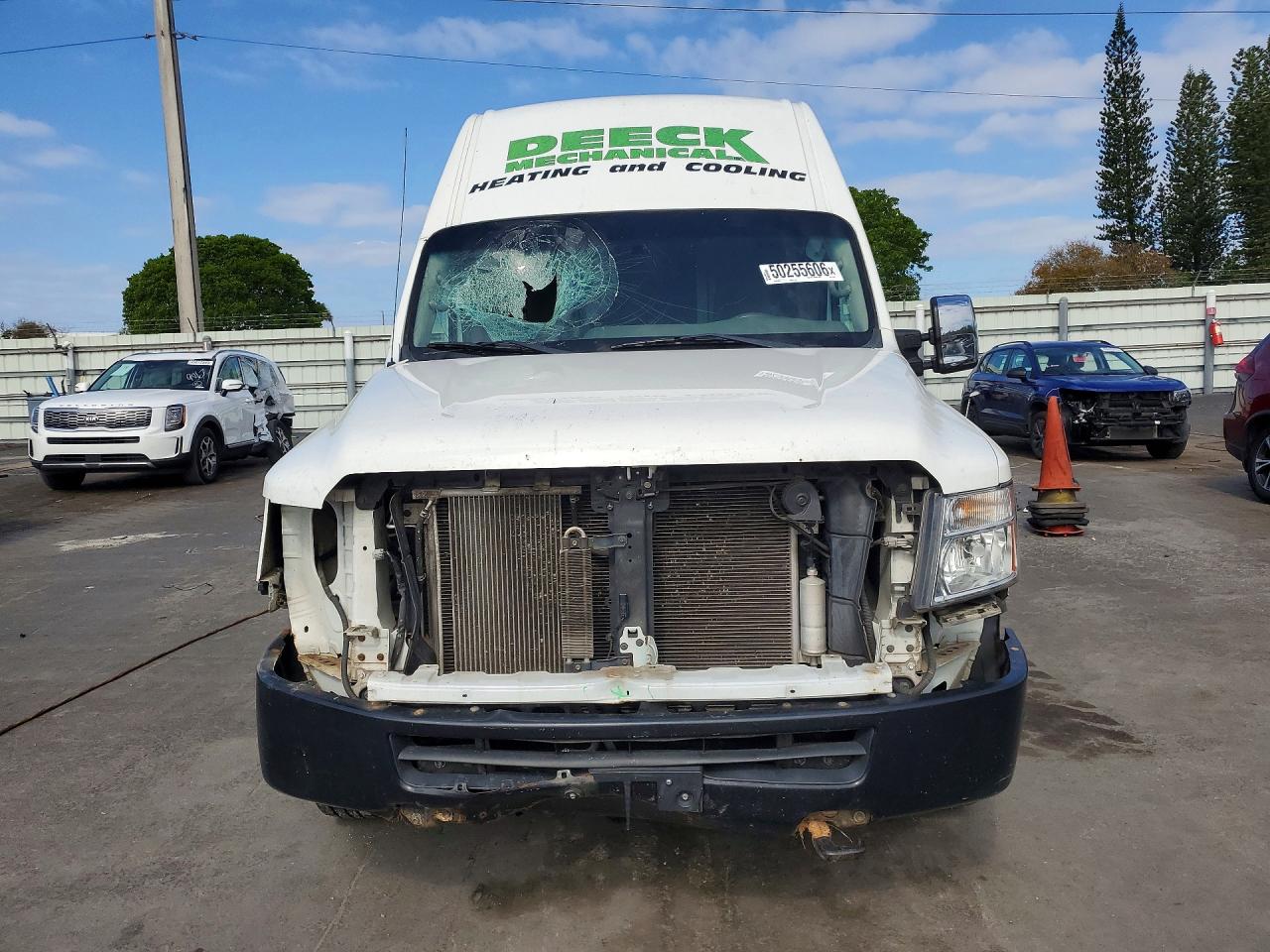 1N6AF0LYXKN811327 · 2019 NISSAN NV · 5/13