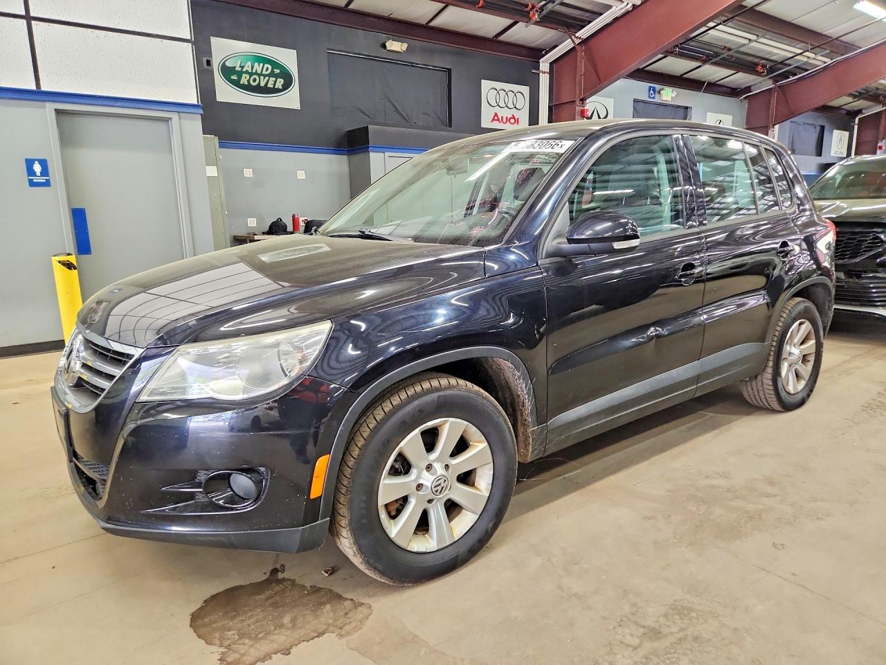 WVGBV7AX5AW522535 · 2010 VOLKSWAGEN TIGUAN