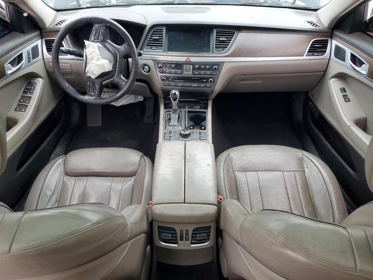 KMHGN4JE0FU023485 · 2015 HYUNDAI GENESIS · 8/13