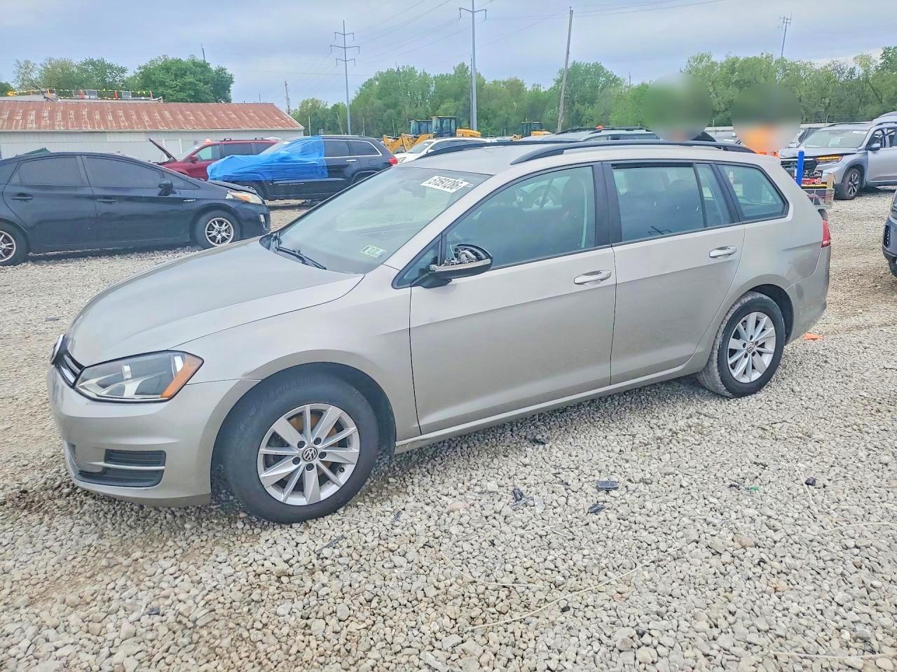 3VWC17AU2HM523952 · 2017 VOLKSWAGEN GOLF SPORTWAGEN