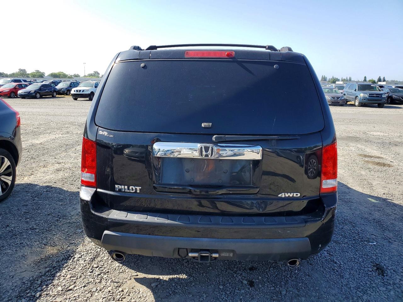 5FNYF4H48BB013891 · 2011 HONDA PILOT · 6/13