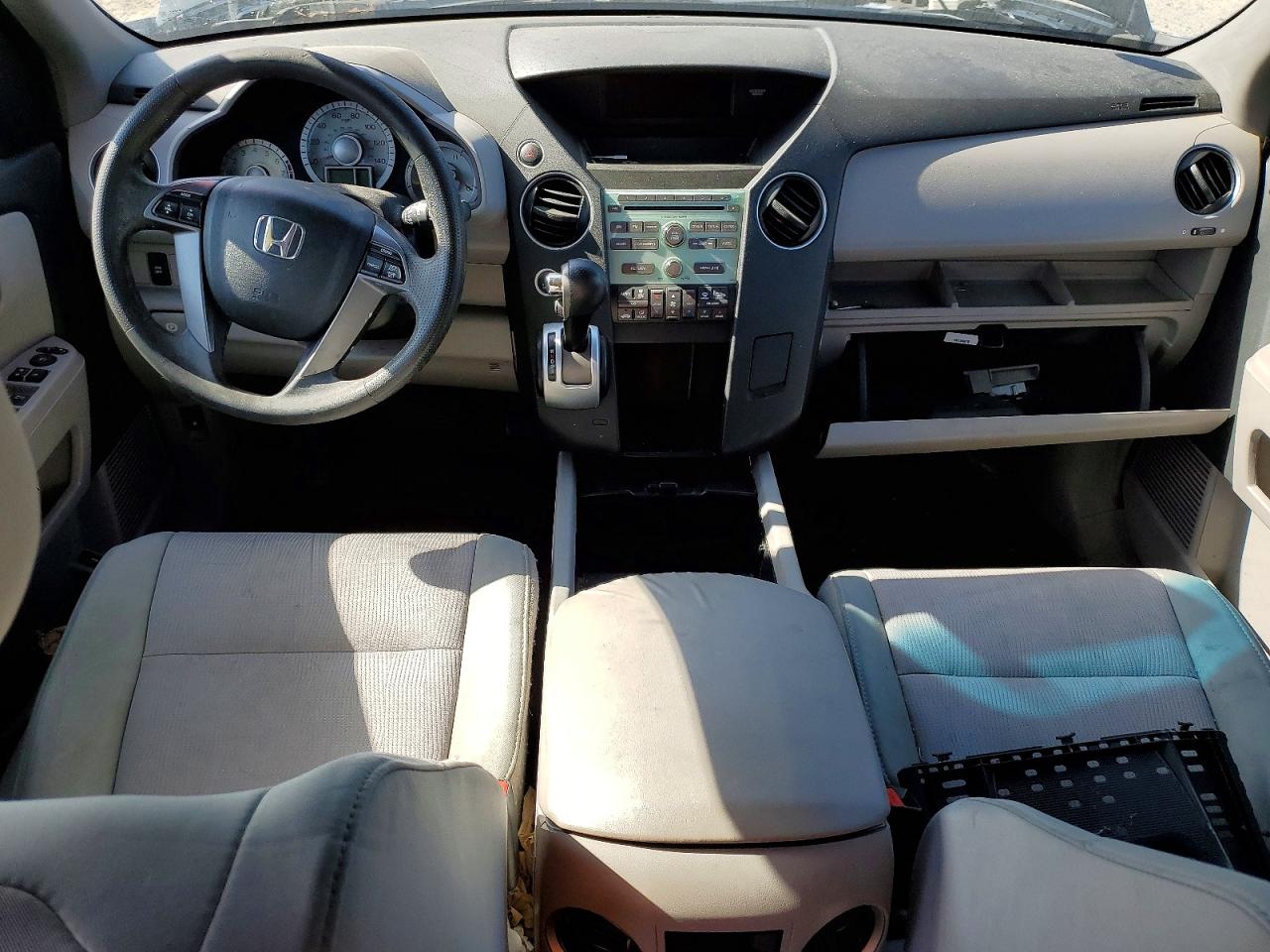 5FNYF4H48BB013891 · 2011 HONDA PILOT · 8/13