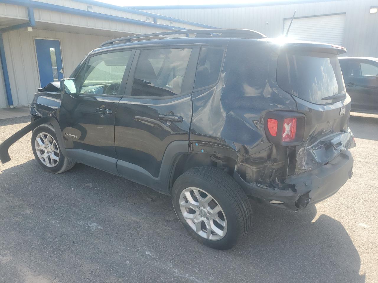 ZACCJABB4JPH91417 · 2018 JEEP RENEGADE · 2/13