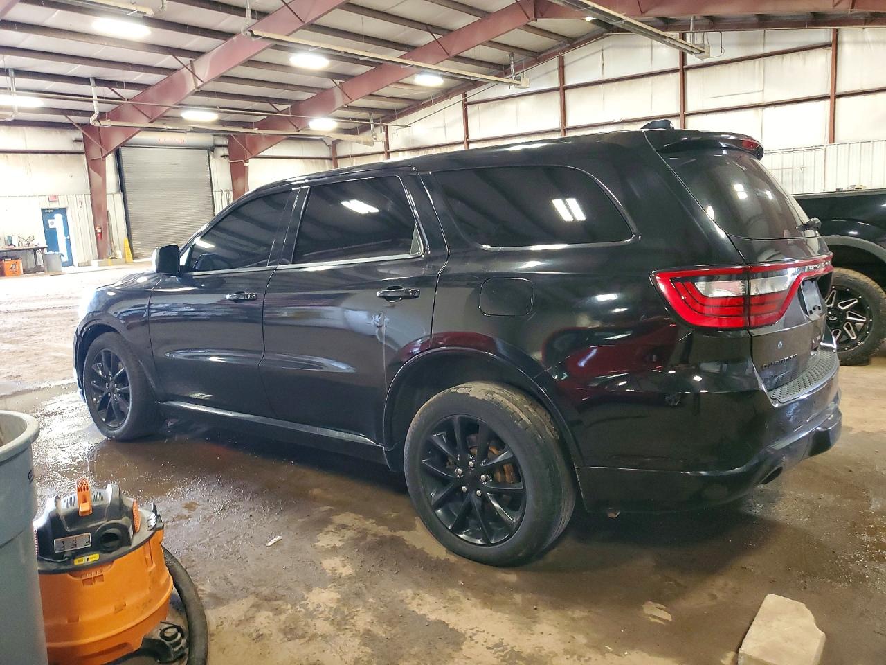 1C4SDJCT2HC746100 · 2017 DODGE DURANGO · 2/13