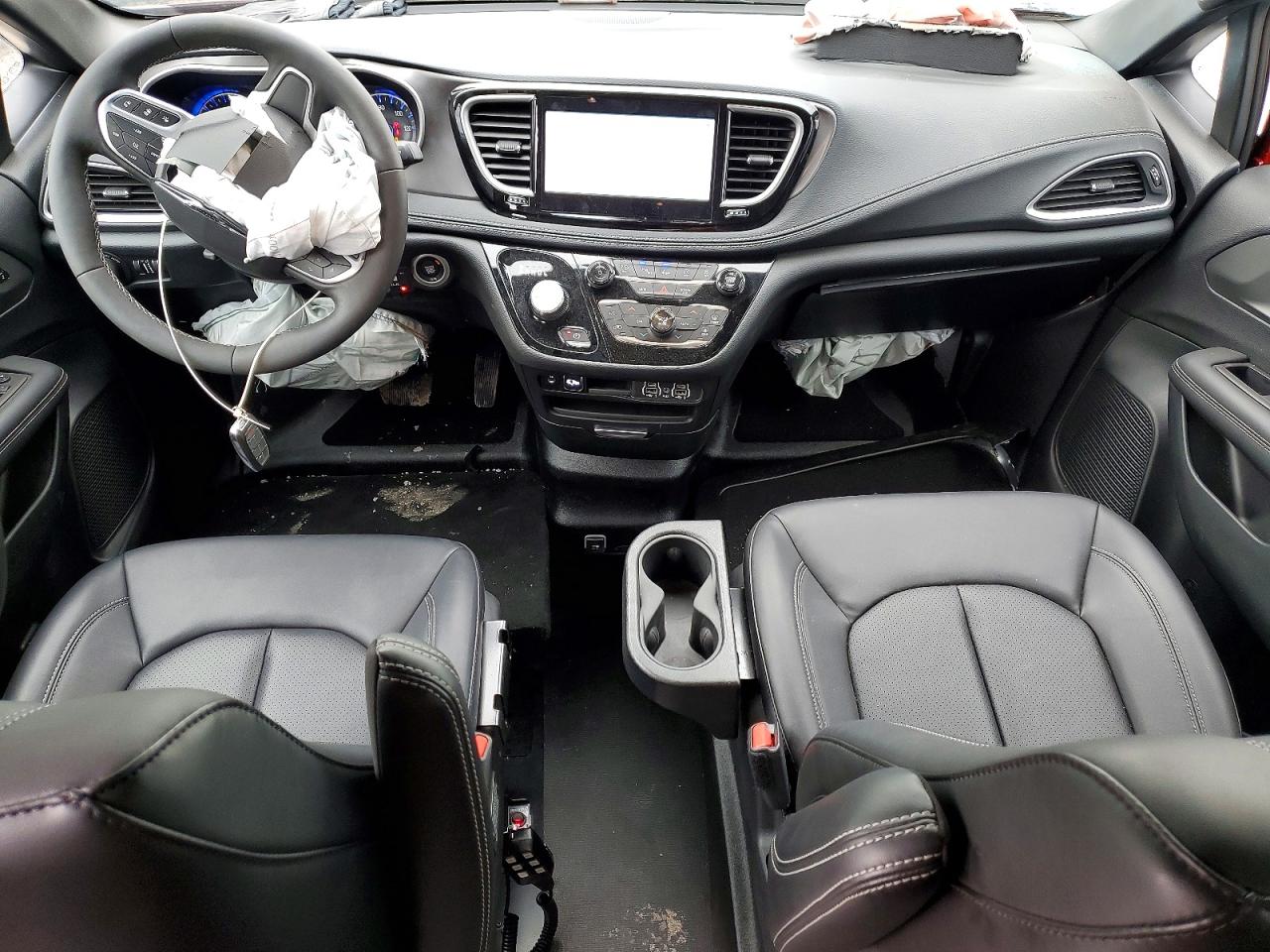 2C4RC1BG7SR613014 · 2025 CHRYSLER PACIFICA · 8/13