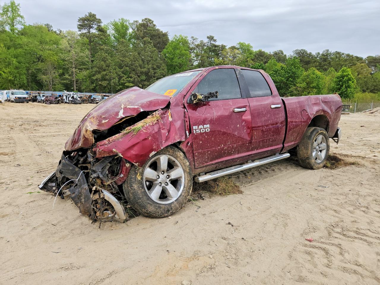 1C6RR7GG5HS738571 · 2017 RAM 1500