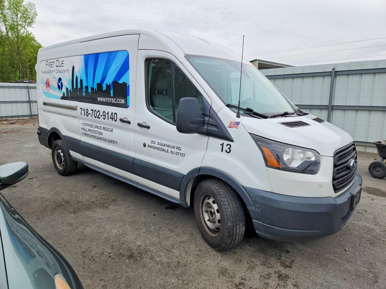 1FTYR2CG3HKB19786 · 2017 FORD TRANSIT · 4/13