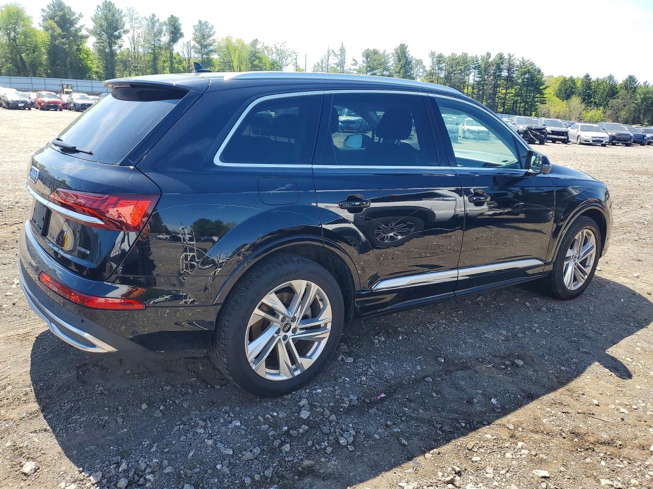 WA1LXAF75MD013614 · 2021 AUDI Q7 · 3/13