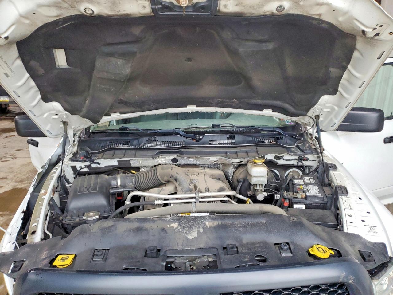 3C6TR5HT0JG293823 · 2018 RAM 2500 · 11/12