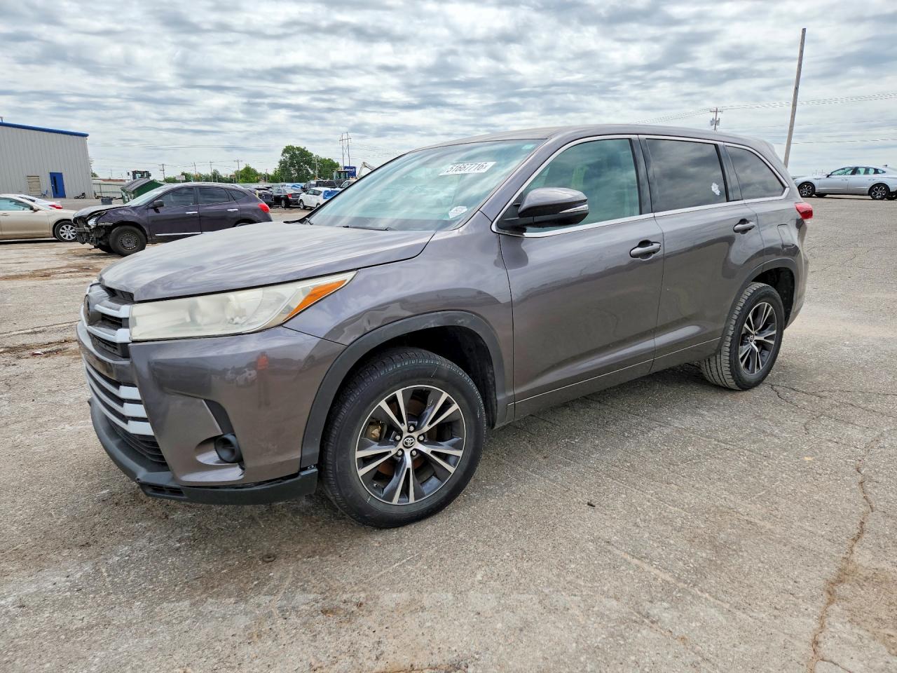 5TDZARFH3JS034471 · 2018 TOYOTA HIGHLANDER