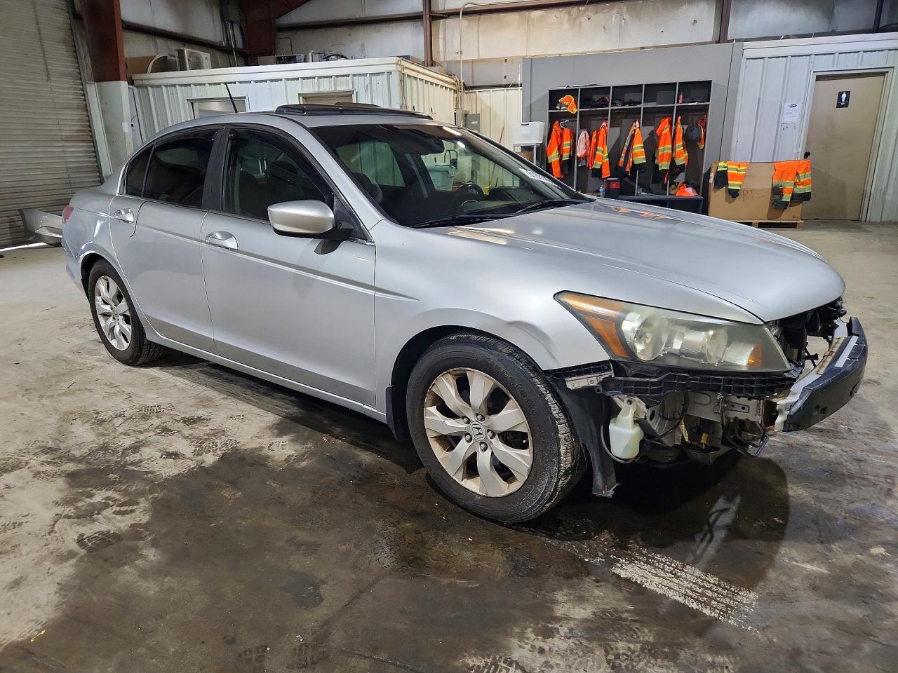 1HGCP2F82AA113172 · 2010 HONDA ACCORD · 4/13
