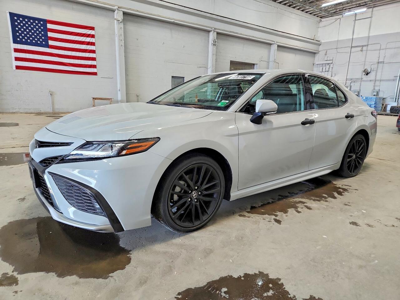 2022 TOYOTA CAMRY