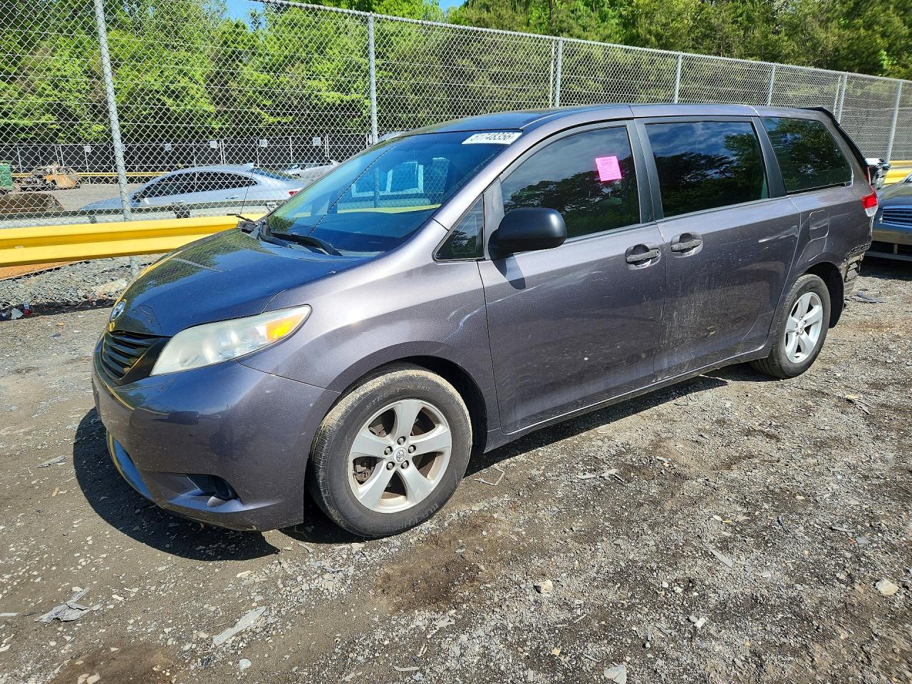 5TDZK3DC3CS230236 · 2012 TOYOTA SIENNA