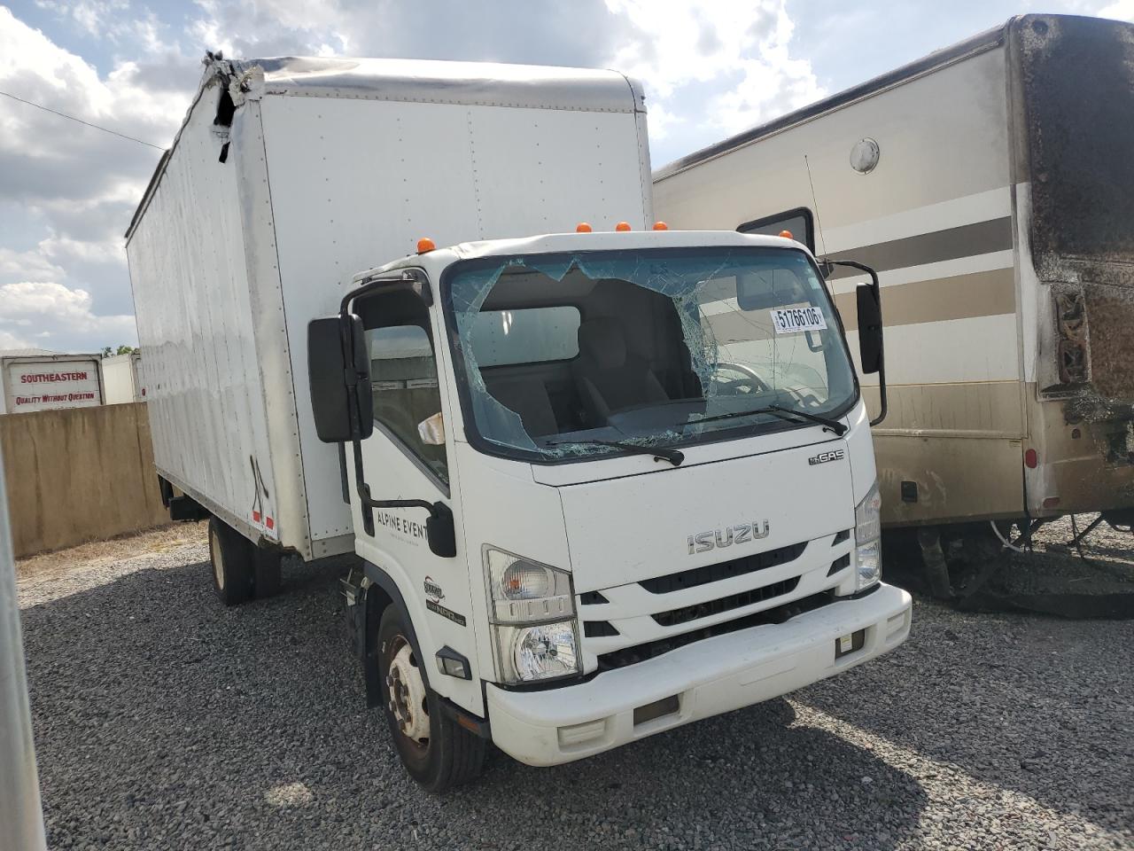 2018 ISUZU NPR HD