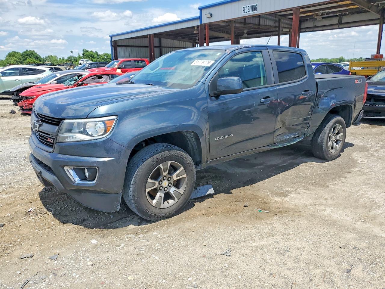 1GCGTDENXK1318285 · 2019 CHEVROLET COLORADO
