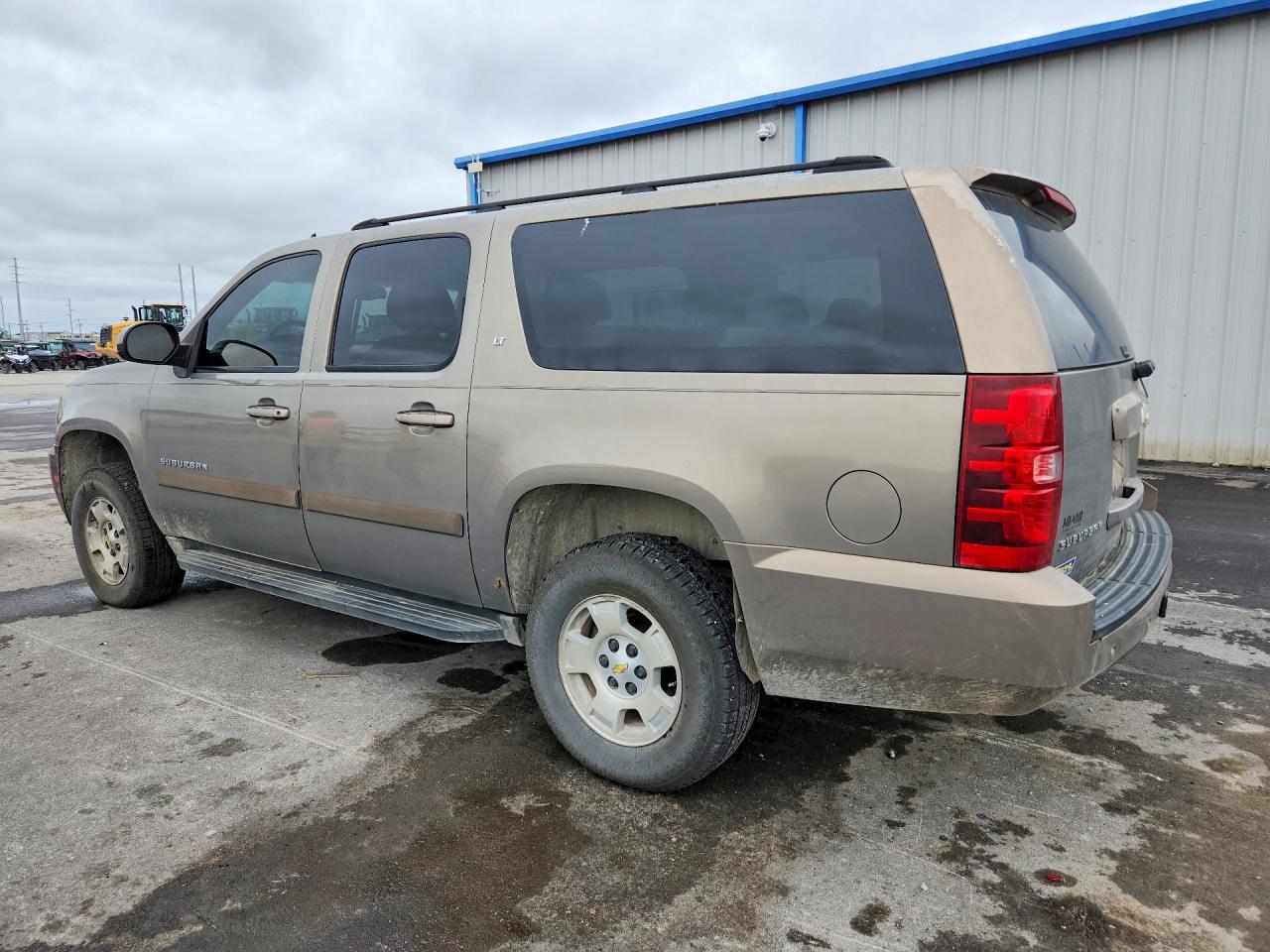 1GNFK163X7J170521 · 2007 CHEVROLET SUBURBAN · 2/13
