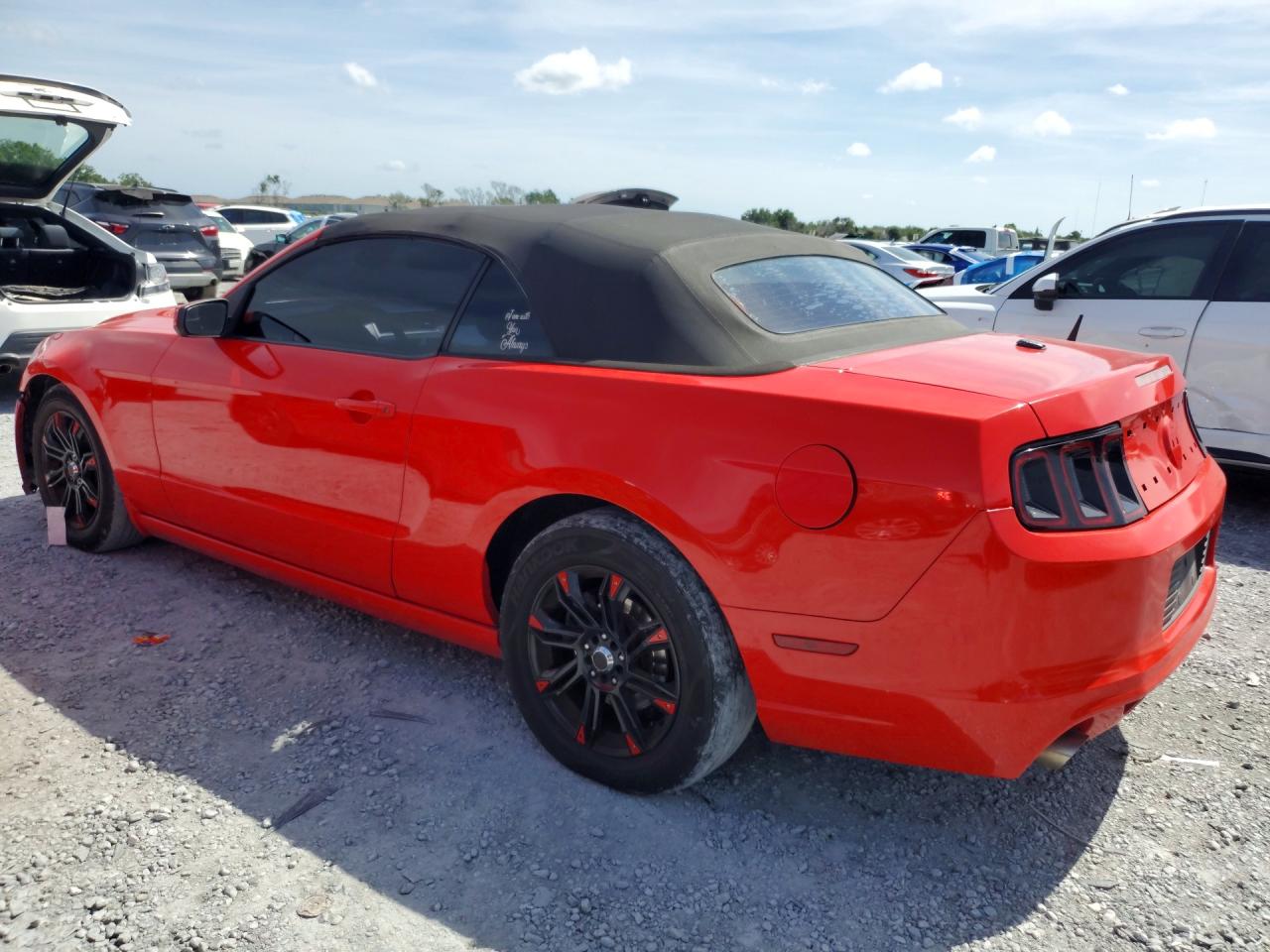 1ZVBP8EM6E5263535 · 2014 FORD MUSTANG · 2/12