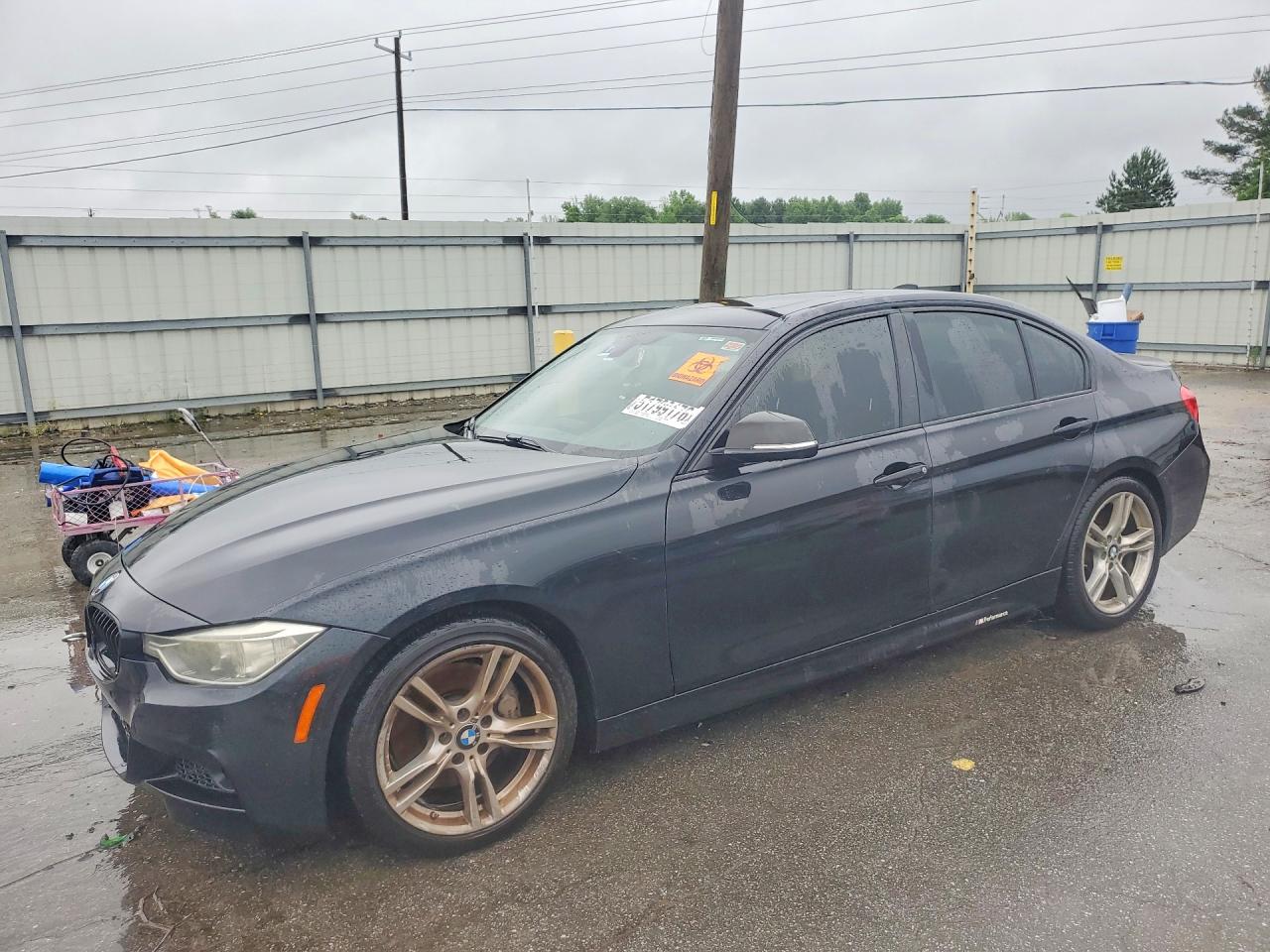 WBA3C1C57FP851033 · 2015 BMW 328