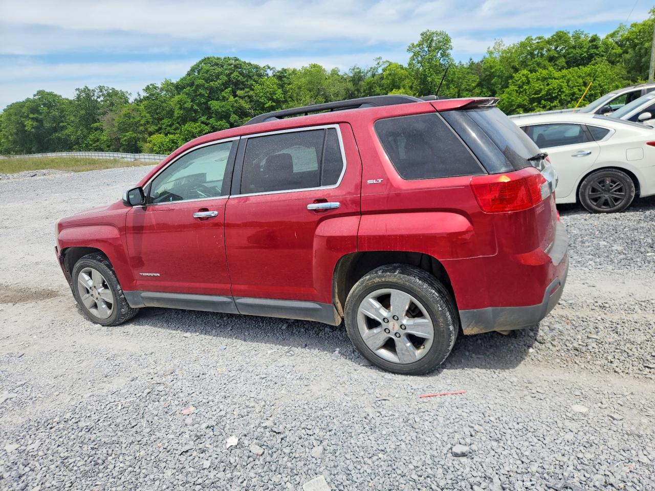 2GKALSEK8F6370702 · 2015 GMC TERRAIN · 2/13