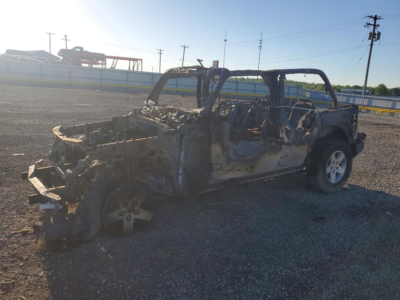 1C4HJXDG0JW163097 · 2018 JEEP WRANGLER UNLIMITED